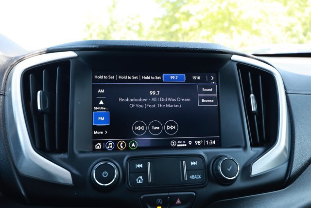 Used 2022 GMC Terrain SLT w/ Infotainment Package II FWD image 16