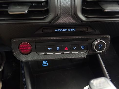 Used 2025 Ford Mustang Dark Horse image 17