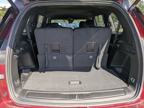 New 2025 Jeep Grand Cherokee L Limited w/ Black Appearance Package image 11