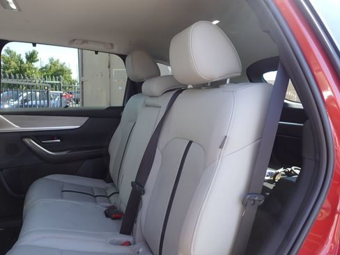 Used 2024 MAZDA CX-90 Plug-In Hybrid w/ Preferred AWD/4WD image 14