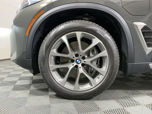 New 2026 BMW X5 xDrive50e w/ Executive Package AWD/4WD image 34