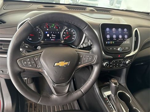 Used 2019 Chevrolet Equinox Premier image 17
