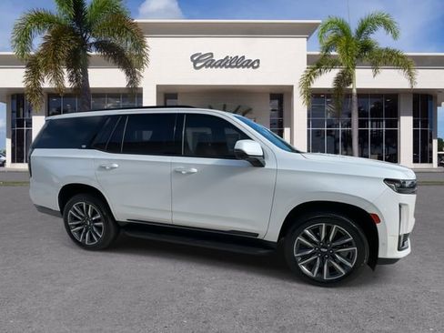 Certified 2022 Cadillac Escalade Sport RWD image 17