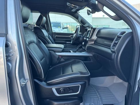 Used 2025 RAM 1500 Laramie w/ Sport Appearance Package image 19