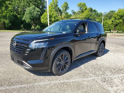 New 2026 Nissan Pathfinder SL w/ SL Premium Package