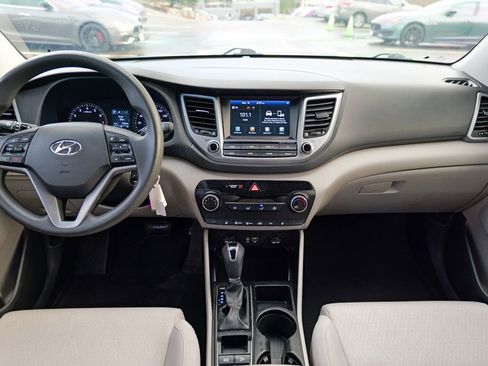 Used 2018 Hyundai Tucson SEL AWD/4WD image 37