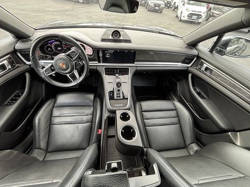 Used 2017 Porsche Panamera 4S AWD/4WD image 22