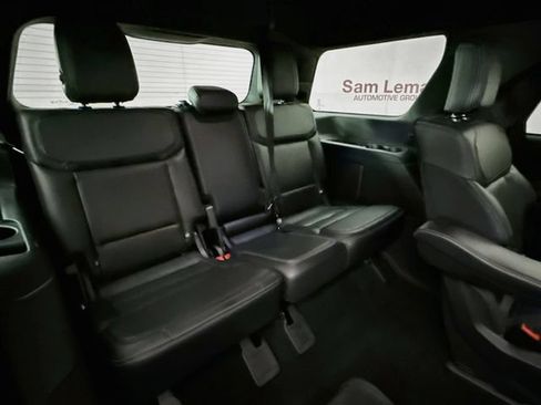 Used 2025 Ford Expedition Platinum w/ Stealth Appearance Package AWD/4WD image 29
