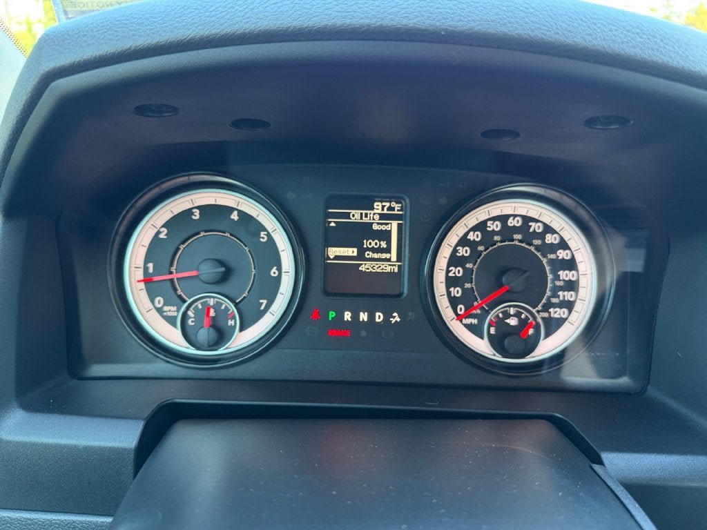 Used 2017 RAM 2500 Tradesman w/ Chrome Appearance Group AWD/4WD image 15