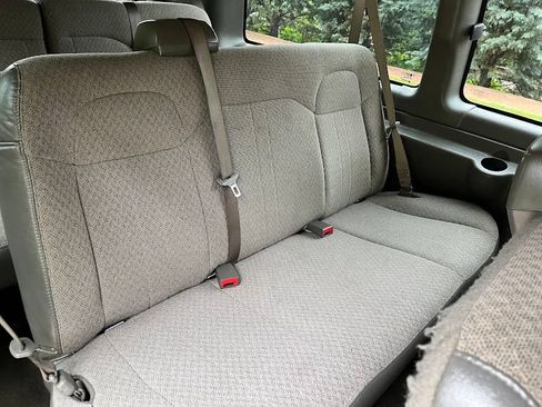 Used 2018 Chevrolet Express 2500 LT w/ LT Preferred Equipment Group RWD image 43