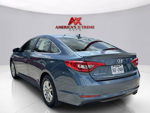 Used 2015 Hyundai Sonata SE w/ Option Group 09 FWD image 3
