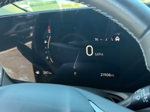 Used 2024 Buick Encore GX Preferred FWD image 16