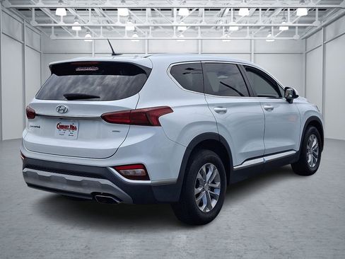 Used 2019 Hyundai Santa Fe SE AWD/4WD image 5