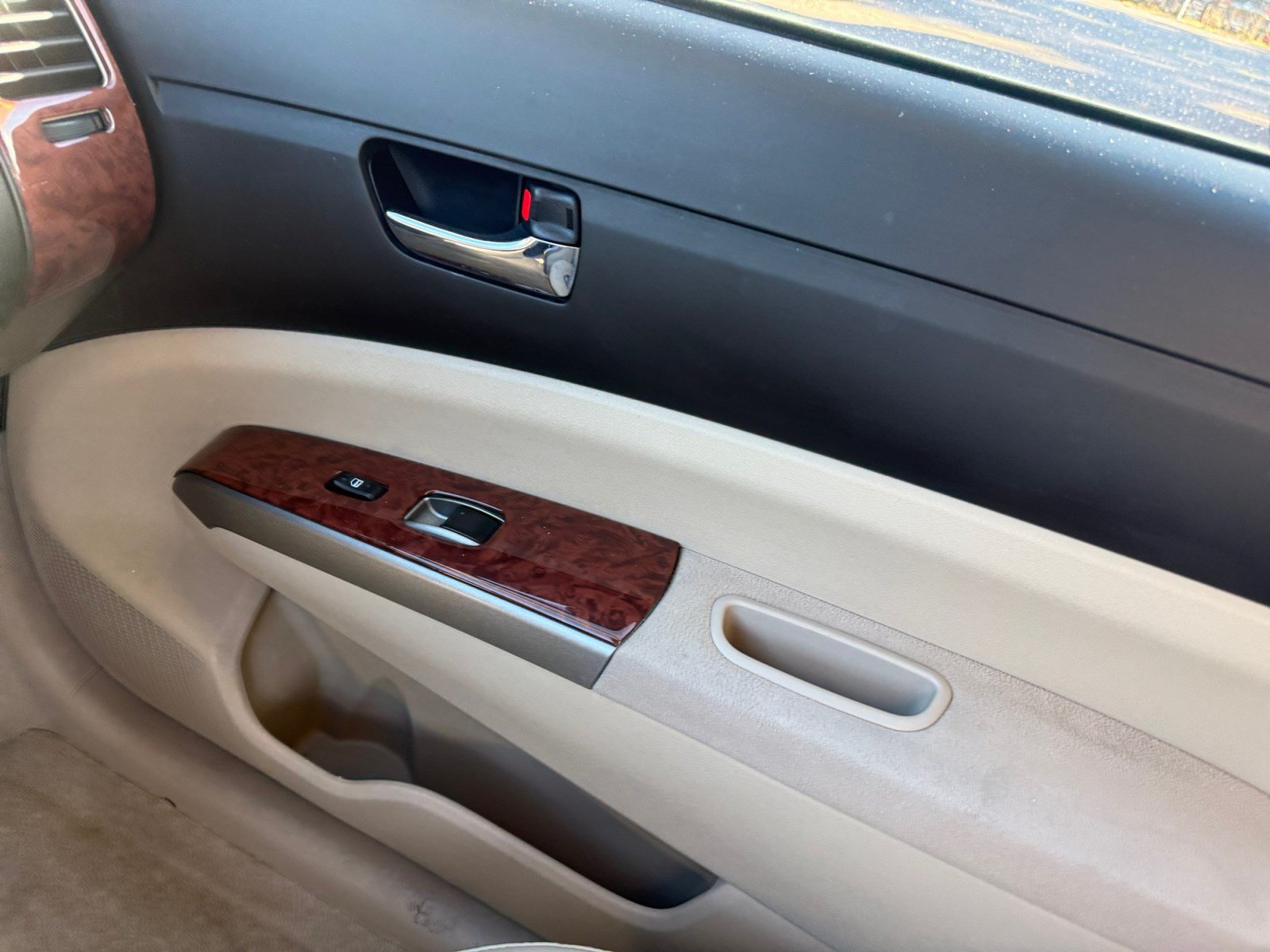 Used 2005 Toyota Prius FWD image 16