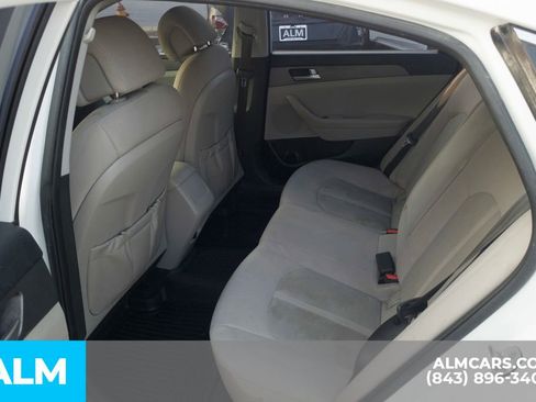 Used 2016 Hyundai Sonata SE FWD image 16