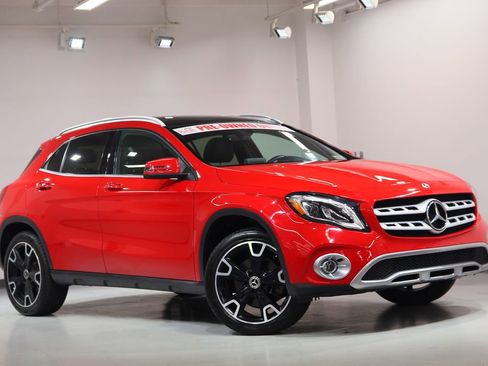 Certified 2019 Mercedes-Benz GLA 250 4MATIC image 7