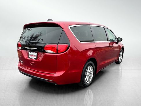 New 2026 Chrysler Voyager LX FWD image 8