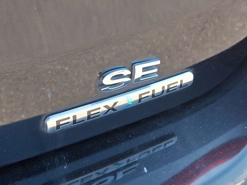 Used 2016 Ford Focus SE w/ Interior Protection Package image 28