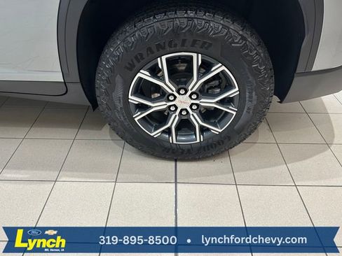 Used 2024 GMC Acadia AT4 w/ LPO, Floor Liner Package image 31