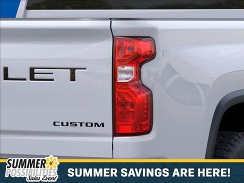 New 2026 Chevrolet Silverado 2500 Custom w/ Custom Value Package AWD/4WD image 11