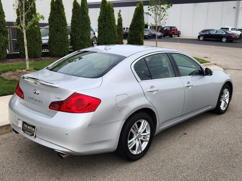 Used 2013 INFINITI G37 x Sedan w/ Premium Pkg image 4