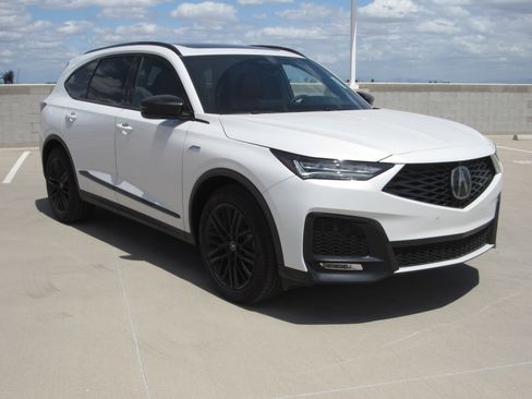 New 2026 Acura MDX A-Spec image 2