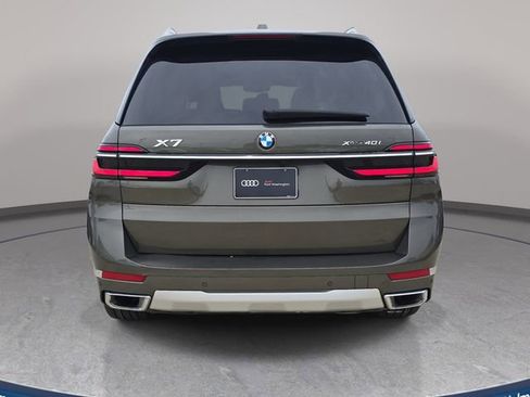 Used 2025 BMW X7 xDrive40i AWD/4WD image 7