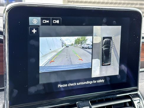 Used 2019 Lincoln Navigator Reserve AWD/4WD image 21