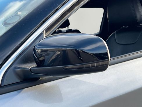 Used 2023 Jeep Compass Limited image 26