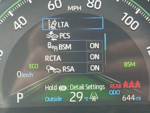 Used 2025 Toyota RAV4 XLE image 18