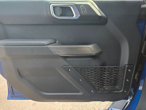 Used 2021 Ford Bronco First Edition AWD/4WD image 33