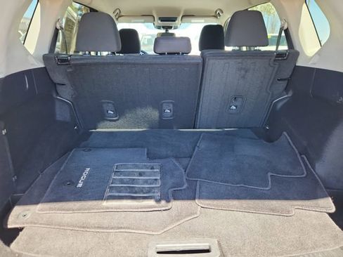 Certified 2024 Nissan Rogue SV image 10