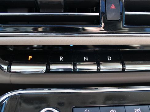 Used 2023 Lincoln Navigator Reserve image 32