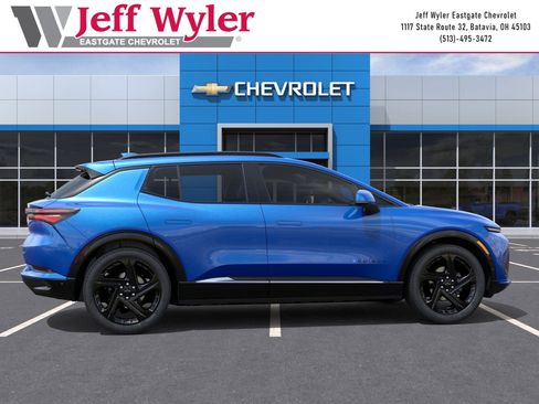 New 2024 Chevrolet Equinox EV RS FWD image 5