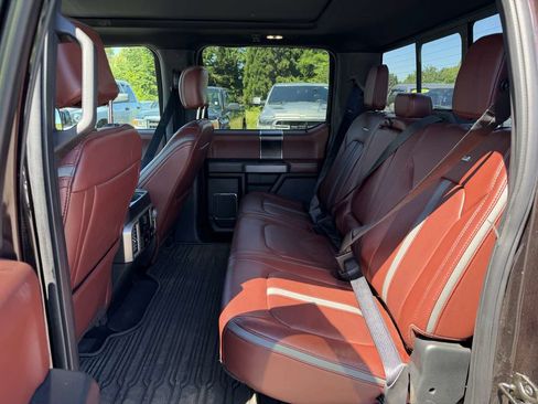 Used 2018 Ford F150 Platinum w/ Technology Package AWD/4WD image 11