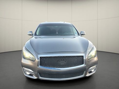 Used 2015 INFINITI Q70 3.7 w/ Deluxe Touring Package image 2