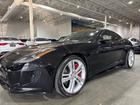 Used 2015 Jaguar F-TYPE R image 23