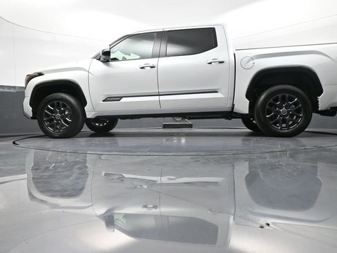 New 2024 Toyota Tundra Platinum image 33