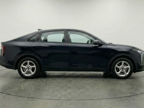 Used 2025 Kia K4 LXS image 11