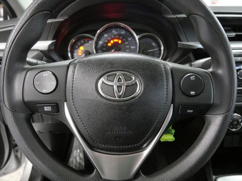 Used 2014 Toyota Corolla L image 25