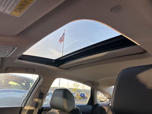 Used 2023 Honda Accord EX-L image 23