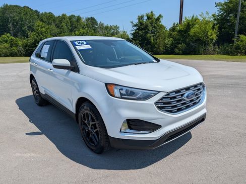 Certified 2022 Ford Edge SEL AWD/4WD image 2