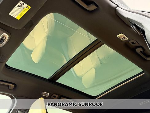 Used 2017 Volvo XC90 T6 Inscription w/ Vision Package image 3