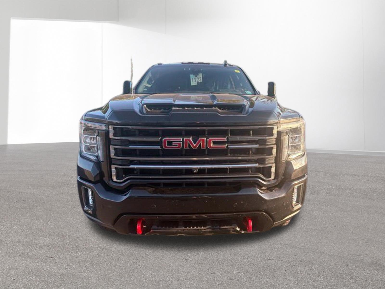 Used 2021 GMC Sierra 2500 AT4 w/ AT4 Premium Plus Package AWD/4WD image 8
