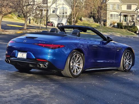 Used 2024 Mercedes-Benz SL 43 AMG Roadster image 6