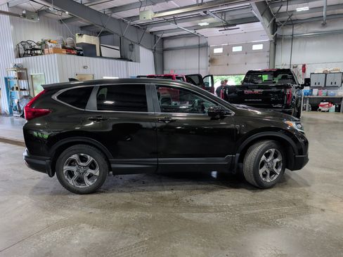 Used 2017 Honda CR-V EX image 2