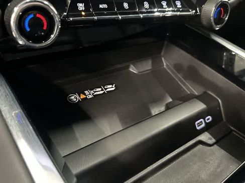 Used 2026 Chevrolet Tahoe LT AWD/4WD image 26