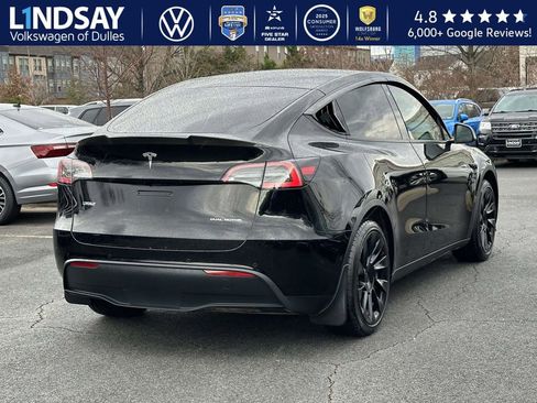 Used 2021 Tesla Model Y Long Range image 7