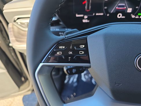 New 2025 Audi Q5 Prestige image 17