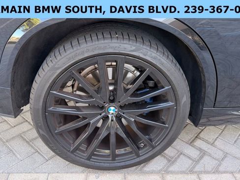 Used 2024 BMW X5 M60i image 27